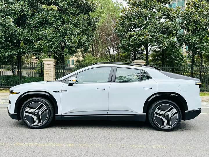 Фото 6 - Changan Qiyuan (Nevo) E07