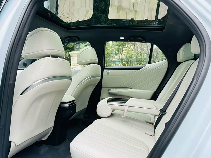 Фото 9 - Changan Qiyuan (Nevo) E07