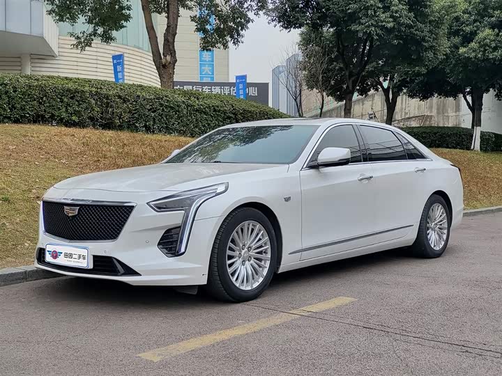 Фото 1 - Cadillac CT6