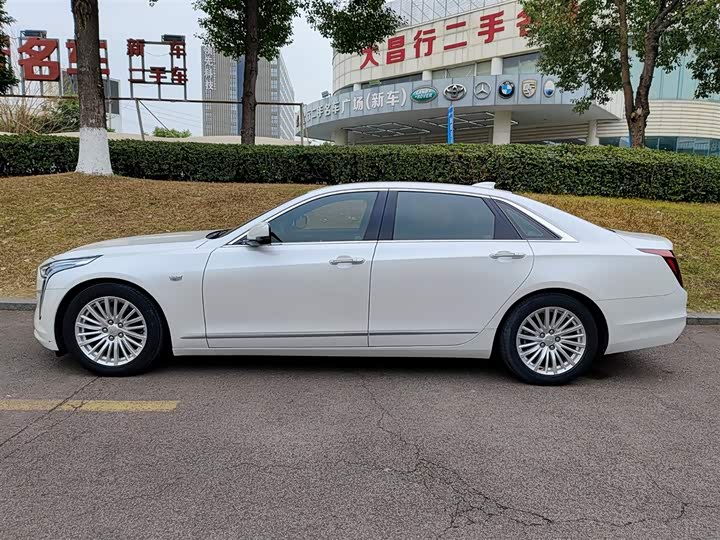Фото 3 - Cadillac CT6