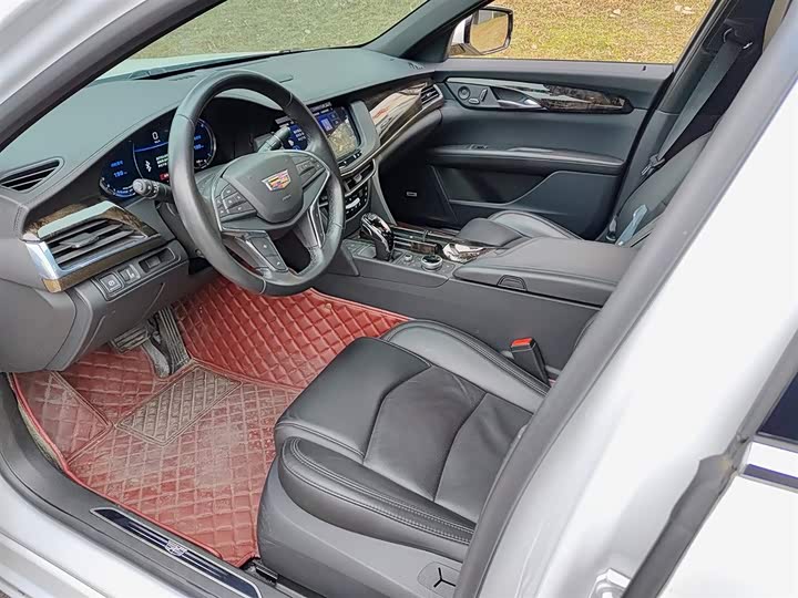 Фото 7 - Cadillac CT6