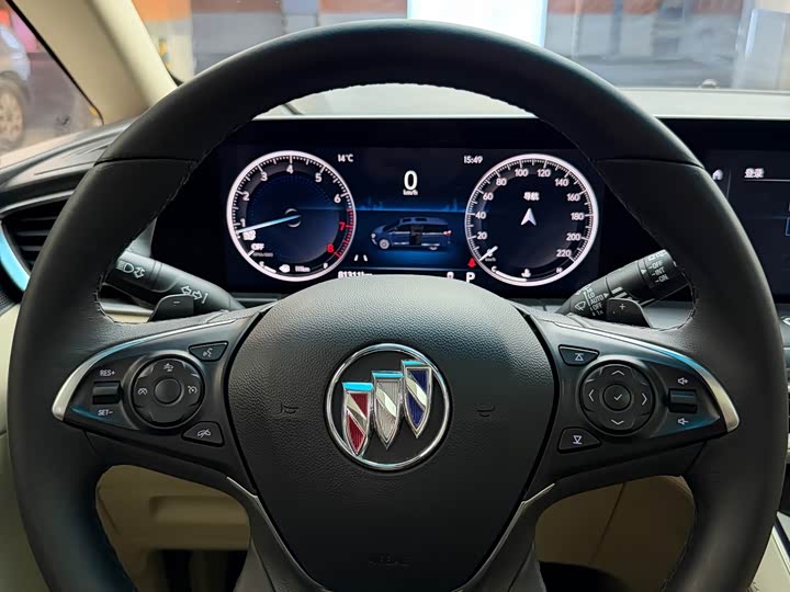 Фото 4 - Buick GL8 ES