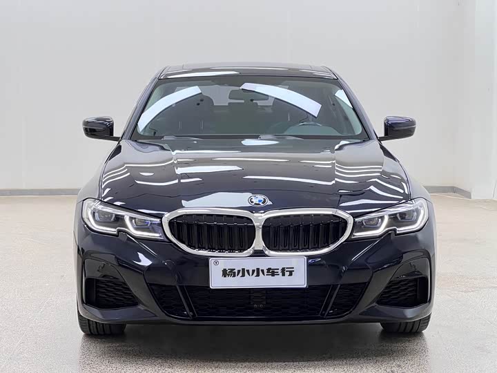 Фото 2 - BMW 3 Series