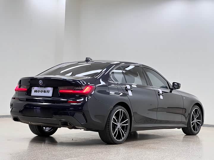 Фото 5 - BMW 3 Series