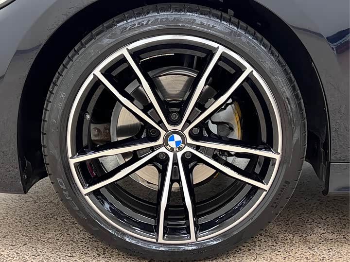 Фото 8 - BMW 3 Series