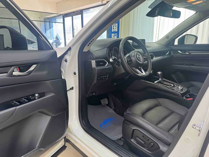 Фото 7 - Mazda CX-5