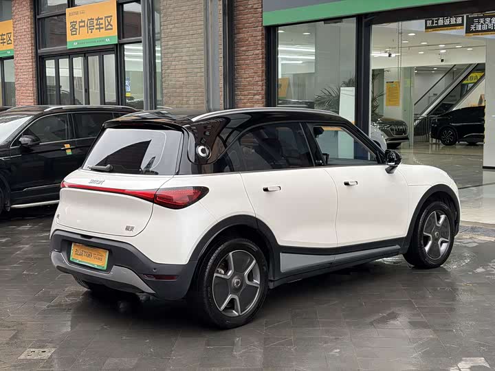 Фото 7 - Smart #1