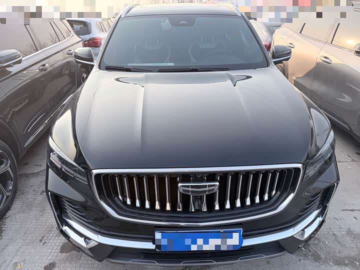 Photo 2 - Geely Monjaro