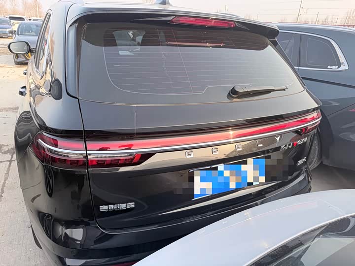 Photo 8 - Geely Monjaro