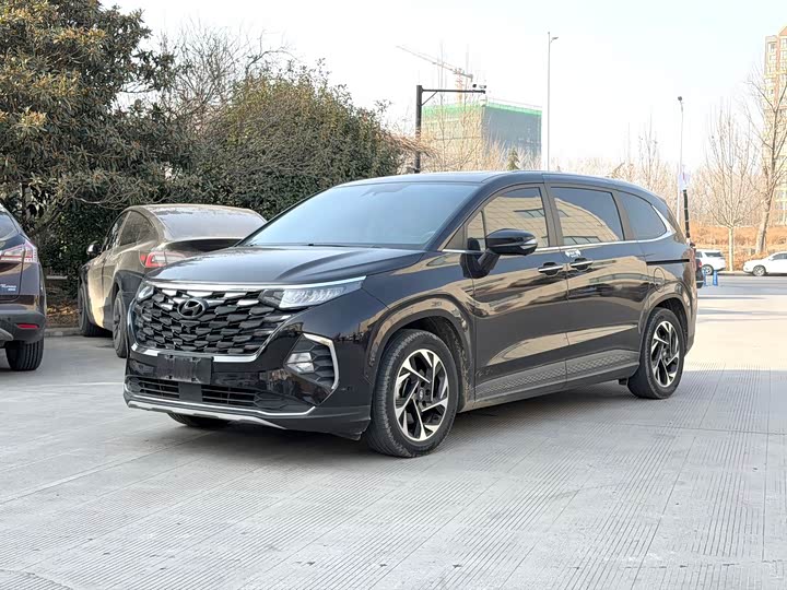 Фото 1 - Hyundai Custo