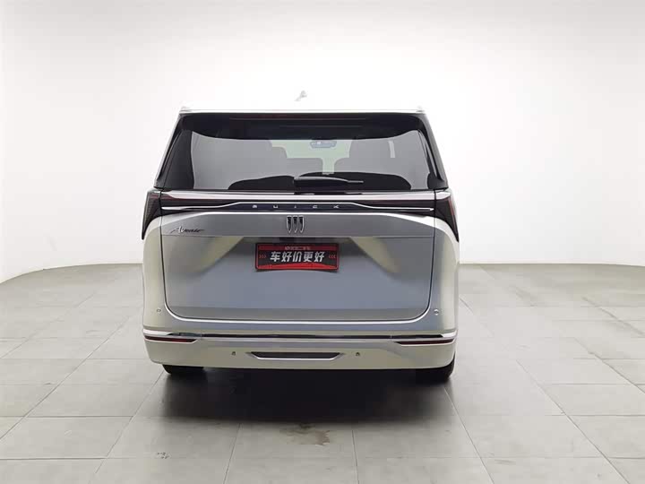 Фото 4 - Buick GL8 ES