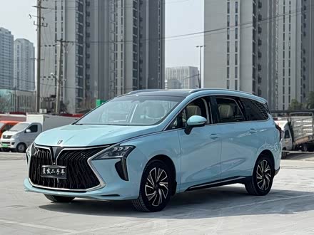 Фото 1 - Dongfeng Forthing Yacht