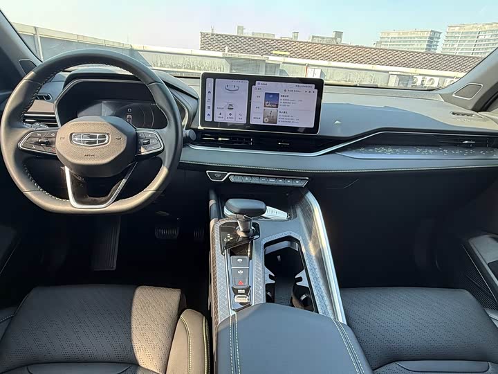 Photo 5 - Geely Preface