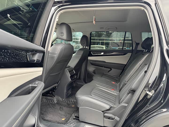 Фото 9 - Volkswagen Teramont Pro