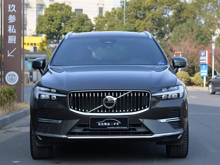 Фото 1 - Volvo XC60