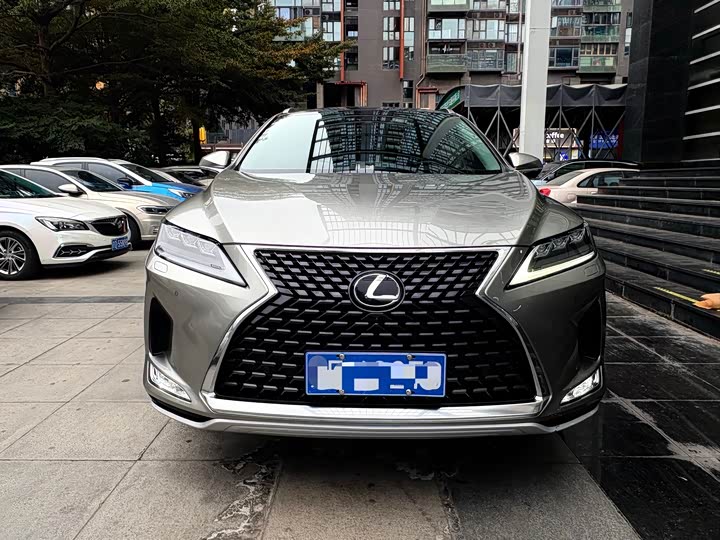 Фото 2 - Lexus RX