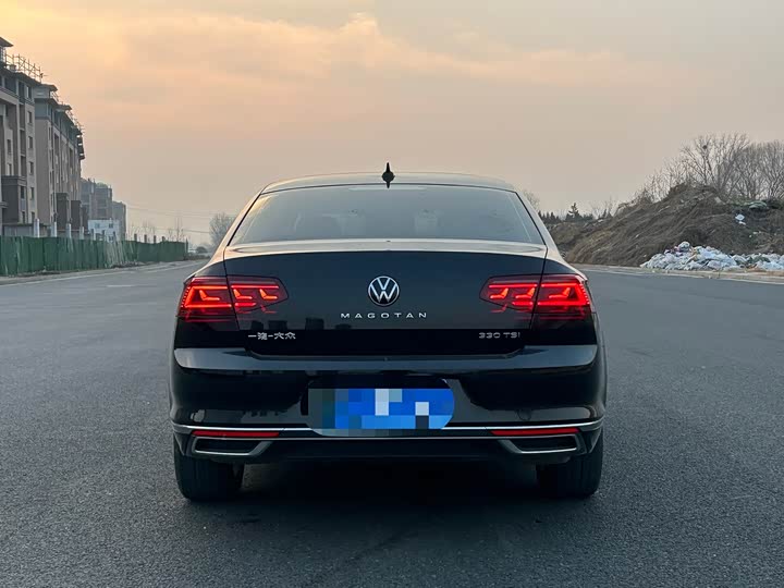 Фото 5 - Volkswagen Magotan