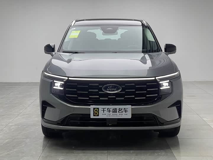 Фото 2 - Ford Edge