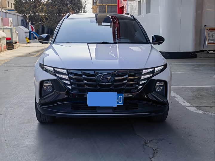 Фото 1 - Hyundai Tucson L