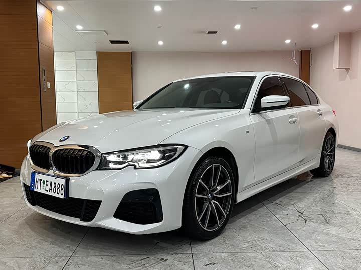 Фото 1 - BMW 3 Series