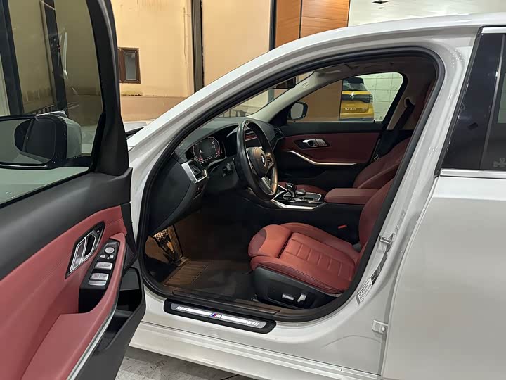 Фото 7 - BMW 3 Series