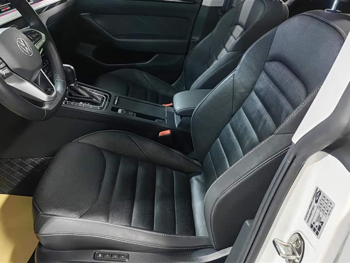 Фото 9 - Volkswagen CC