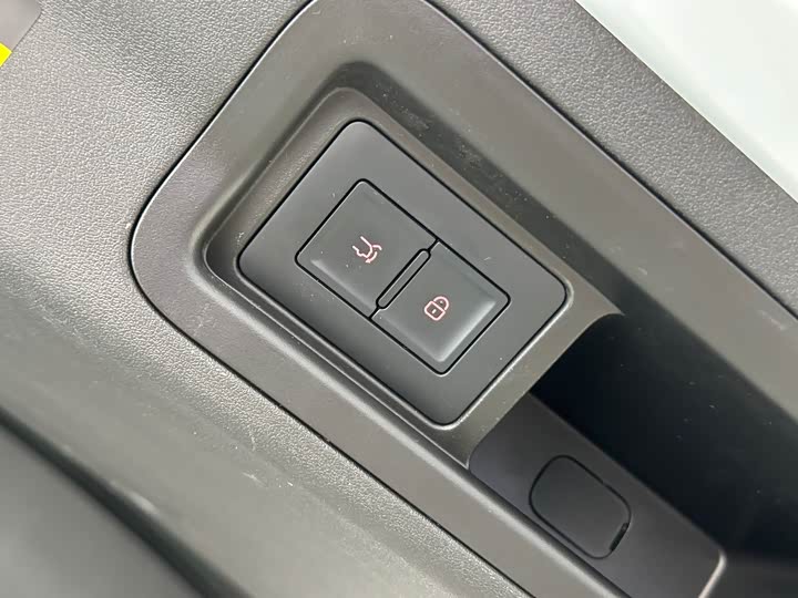 Фото 7 - BYD Xia