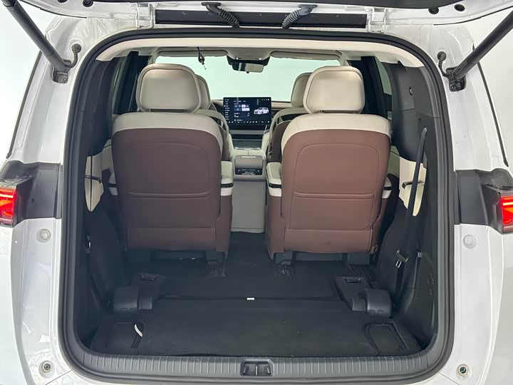 Фото 8 - BYD Xia