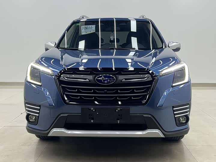 Фото 2 - Subaru Forester