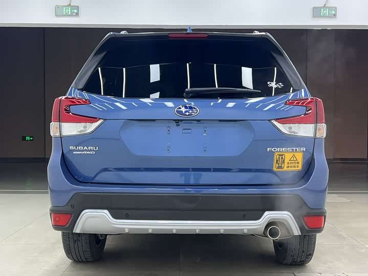 Фото 6 - Subaru Forester