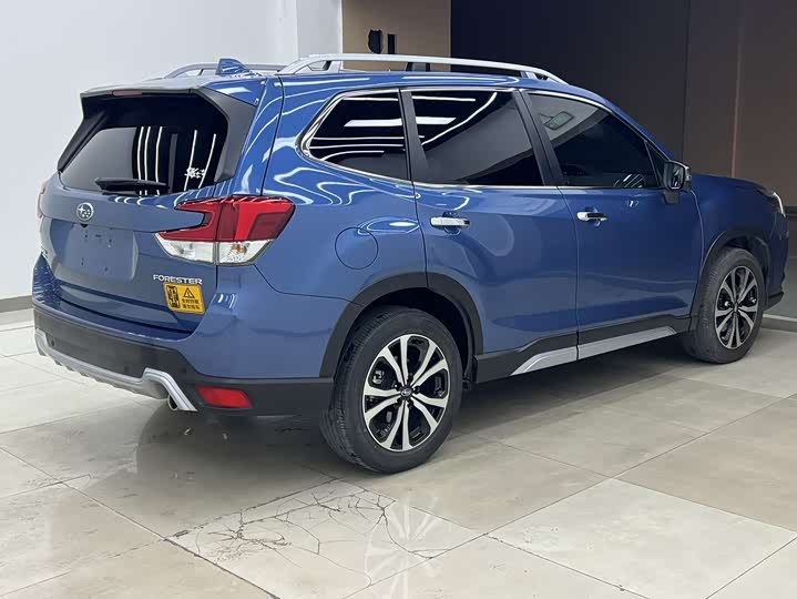 Фото 7 - Subaru Forester