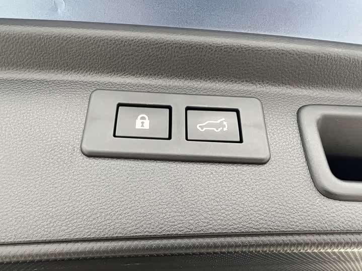 Фото 9 - Subaru Forester