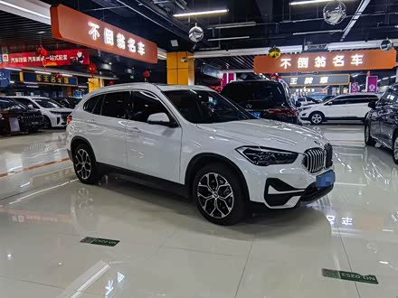 Фото 1 - BMW X1