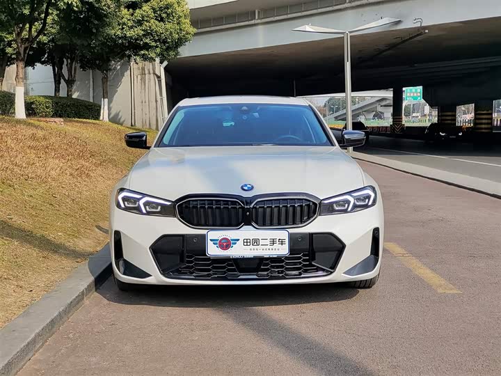 Фото 2 - BMW 3 Series