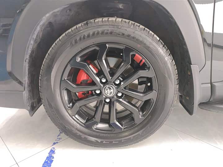 Фото 6 - Toyota Frontlander