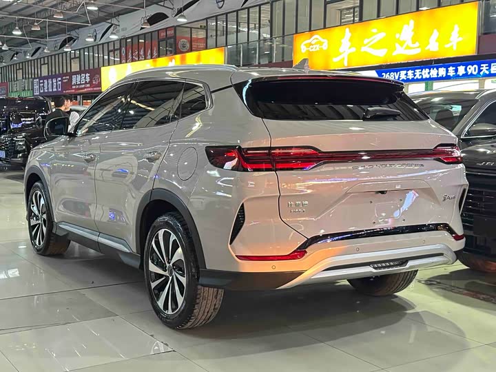 Фото 4 - BYD Song Plus Hybrid/EV