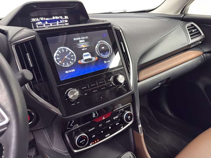 Фото 7 - Subaru Forester