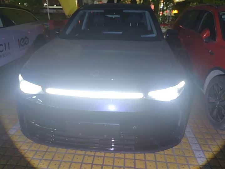 Фото 2 - Leapmotor C10