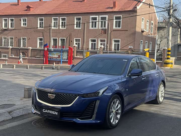 Фото 1 - Cadillac CT5