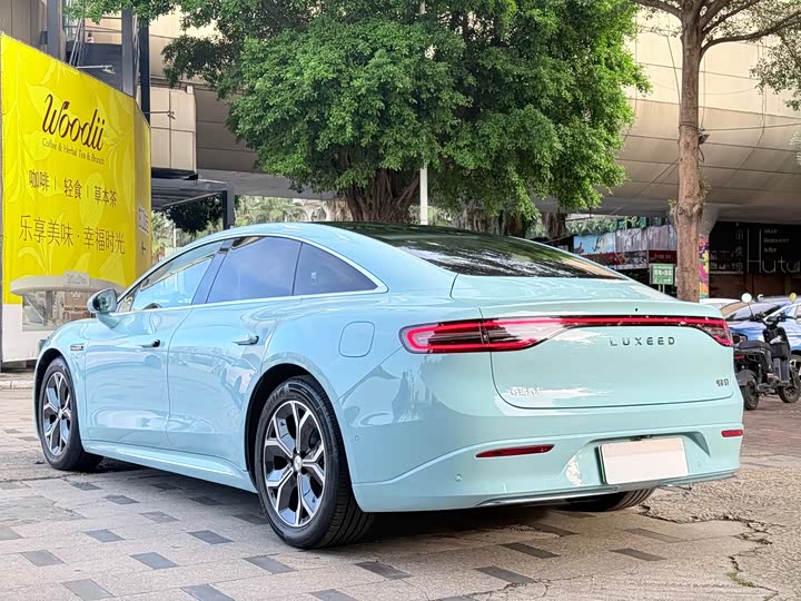 Фото 7 - Luxeed S7