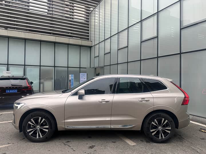 Фото 5 - Volvo XC60
