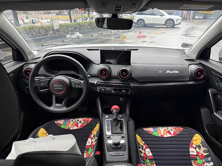 Фото 9 - Audi Q2L e-tron