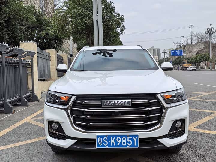 Фото 2 - Haval H6
