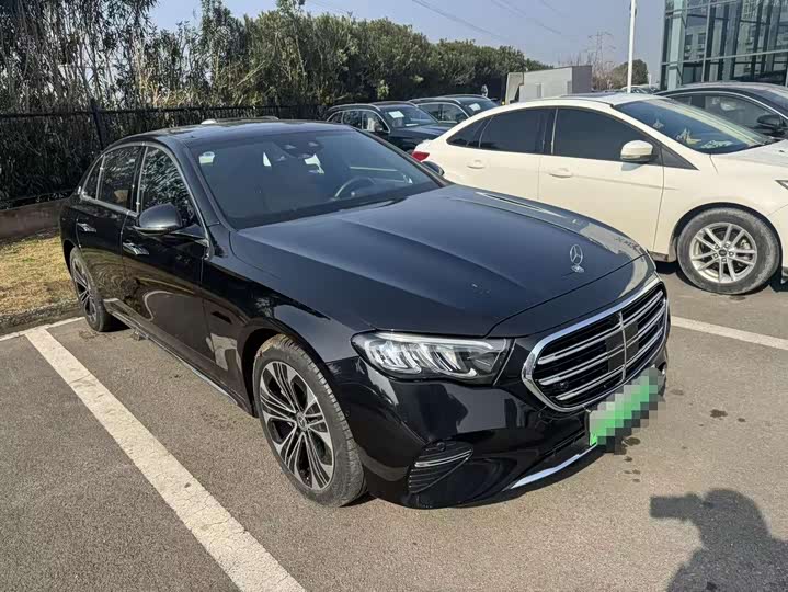 Фото 2 - Mercedes-Benz E-Class Hybrid