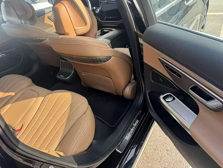 Фото 5 - Mercedes-Benz E-Class Hybrid