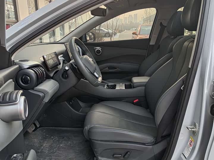 Фото 5 - BYD Yuan Plus