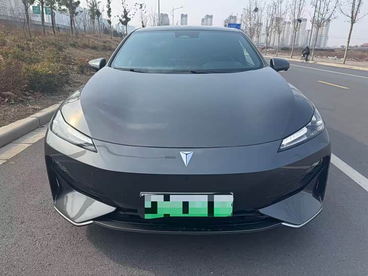 Фото 2 - Changan Deepal SL03