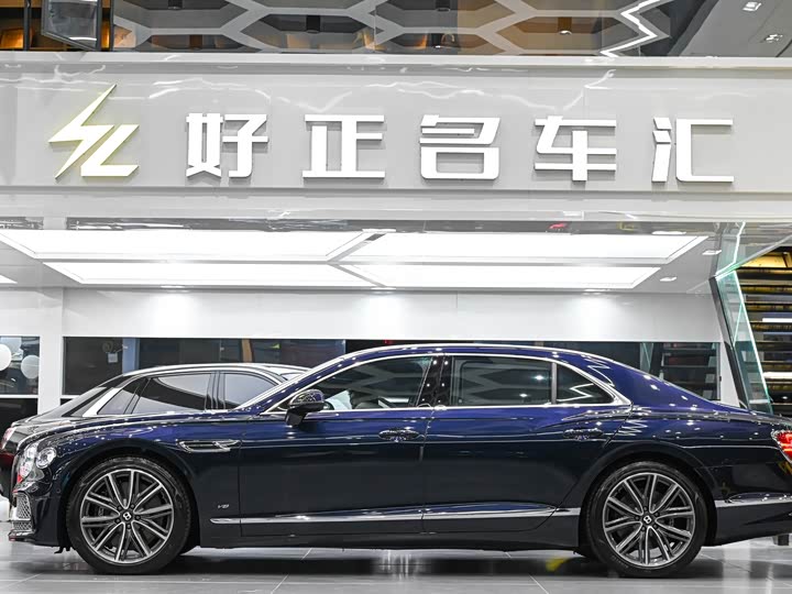 Фото 2 - Bentley Flying Spur