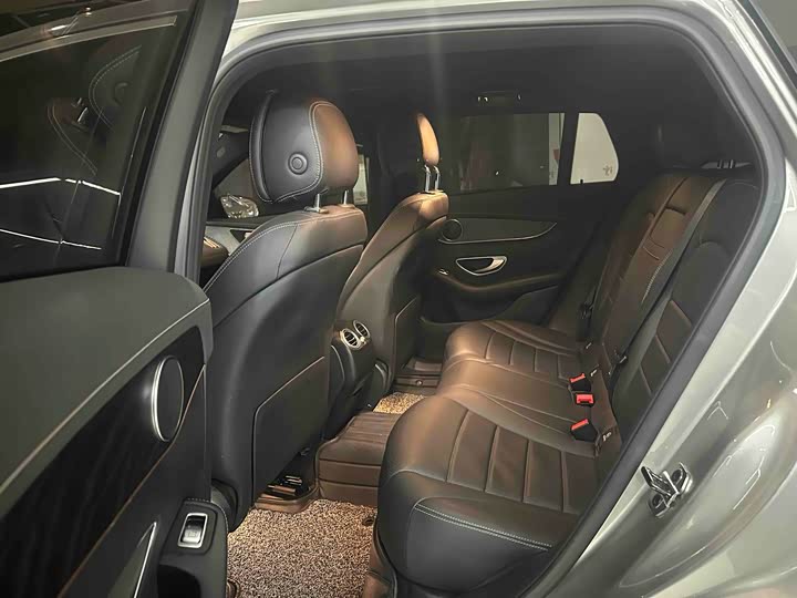 Фото 7 - Mercedes-Benz EQC