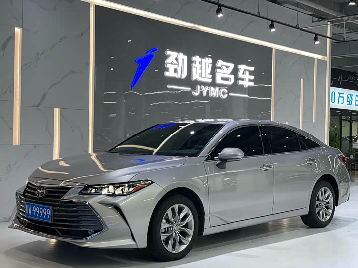 Фото 1 - Toyota Avalon